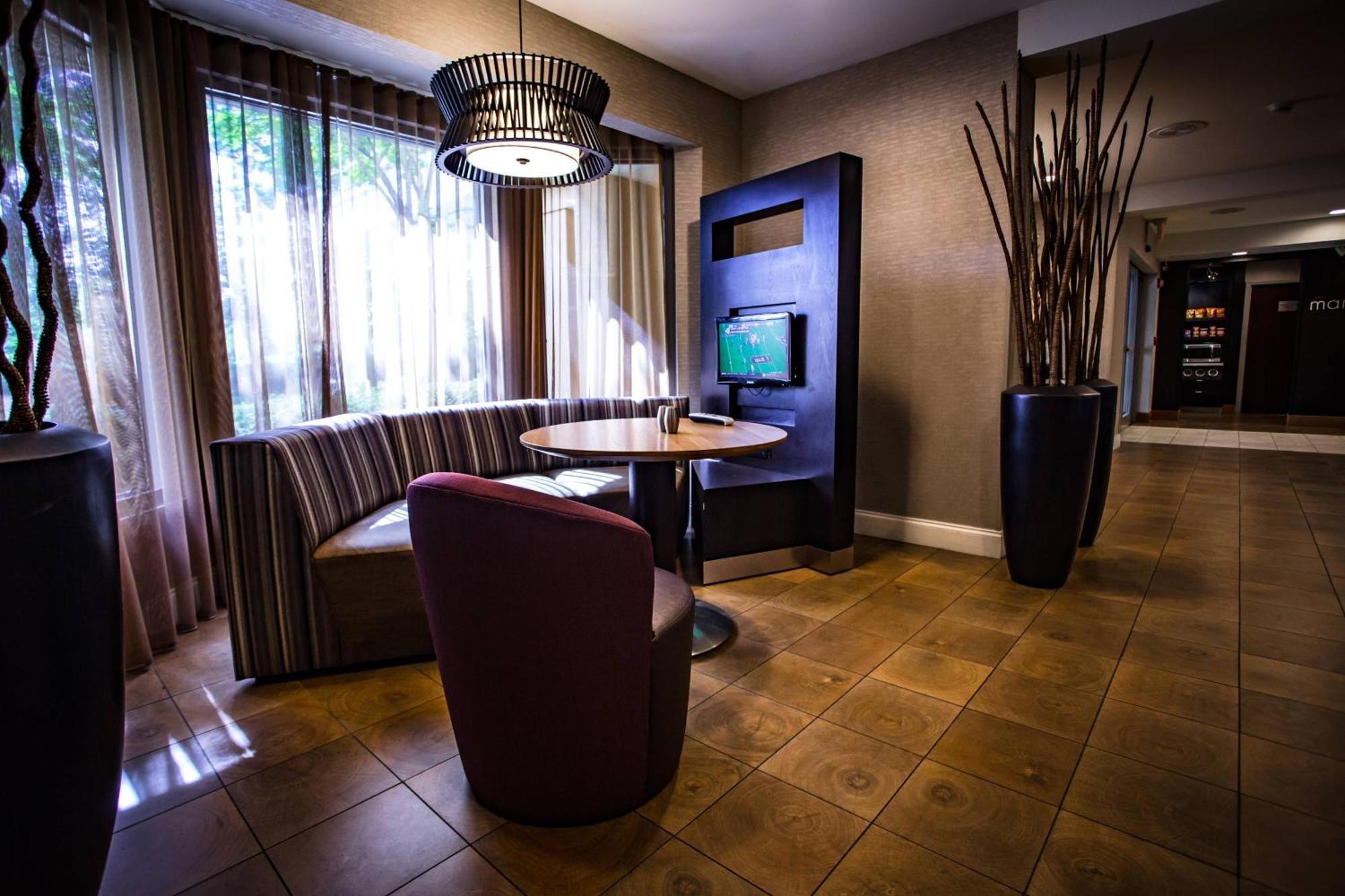 Courtyard Memphis East/Bill Morris Parkway Hotel Ngoại thất bức ảnh